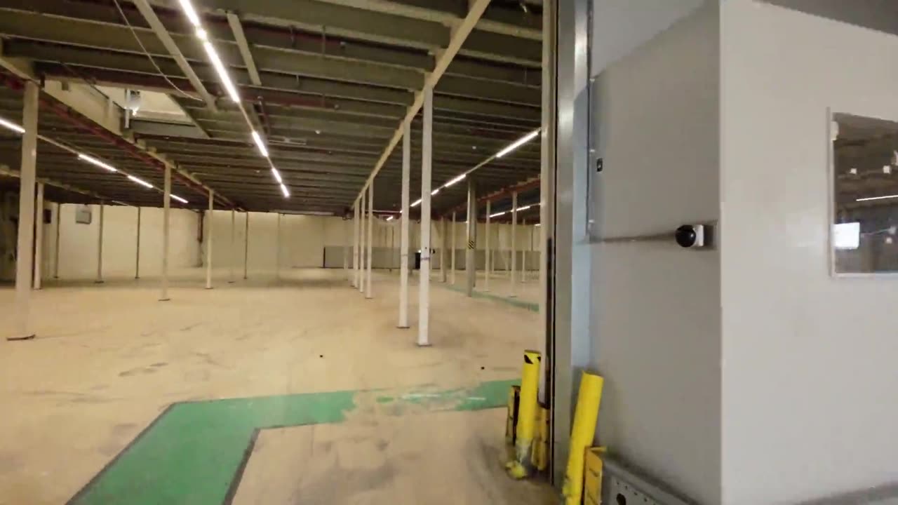 Bornhout 4 — Amsterdam · Logistics drone video